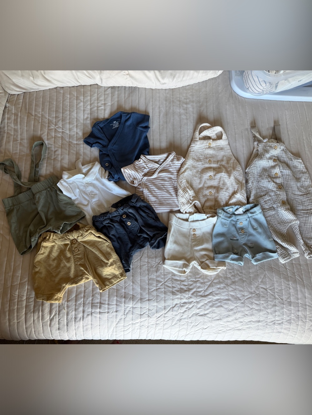 H&M Baby Bundle. Size 3 months.